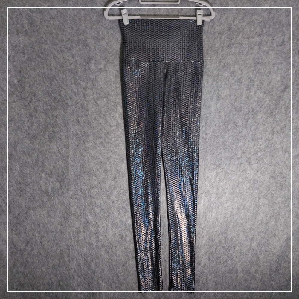 Emily Hsu Women‎ Leggings S Silver Retro Mermaid Scale High Waist Yoga Pants
